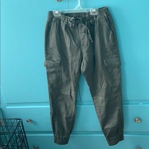 Green cargo pants